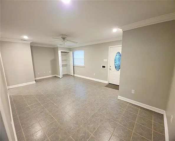 6840 Catina St — Photo 3