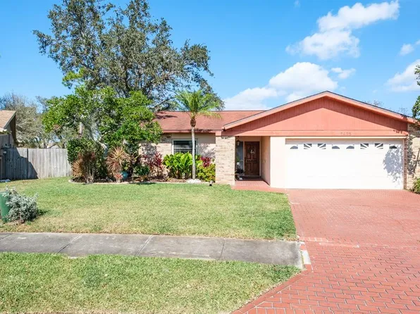 7425 118th Dr, Largo, FL 33773