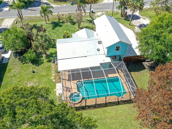520 Tumblin Kling Road, Fort Pierce, FL 34982