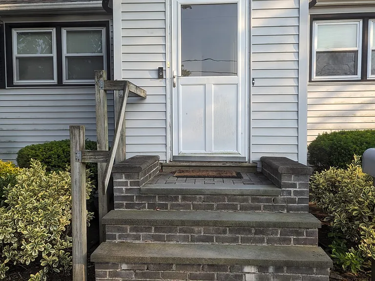 248 N Suffolk Ave #1 — Photo 2