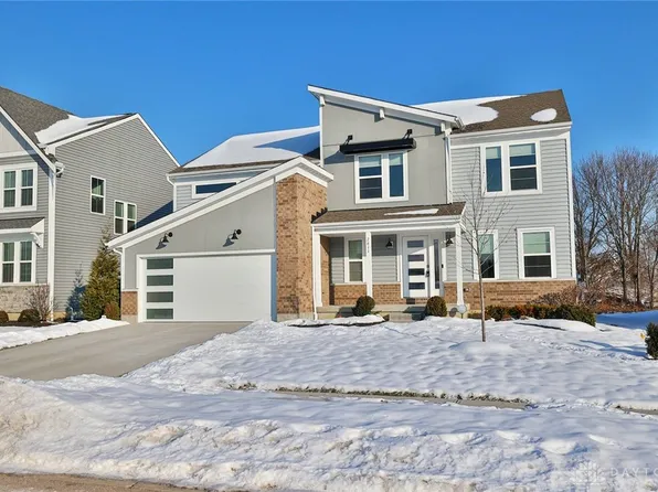 7611 Watercrest Ln, Maineville, OH 45039