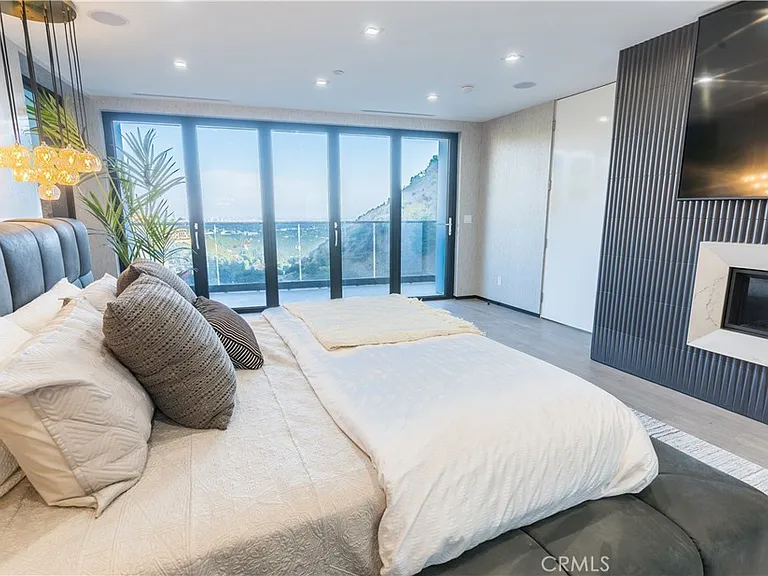 8148 Gould Ave — Photo 11