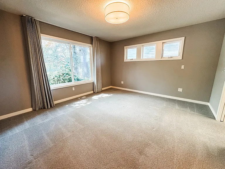 4830 NW Kahneeta Dr — Photo 5