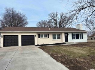 707 W Santa Fe Ave, Toluca, IL 61369