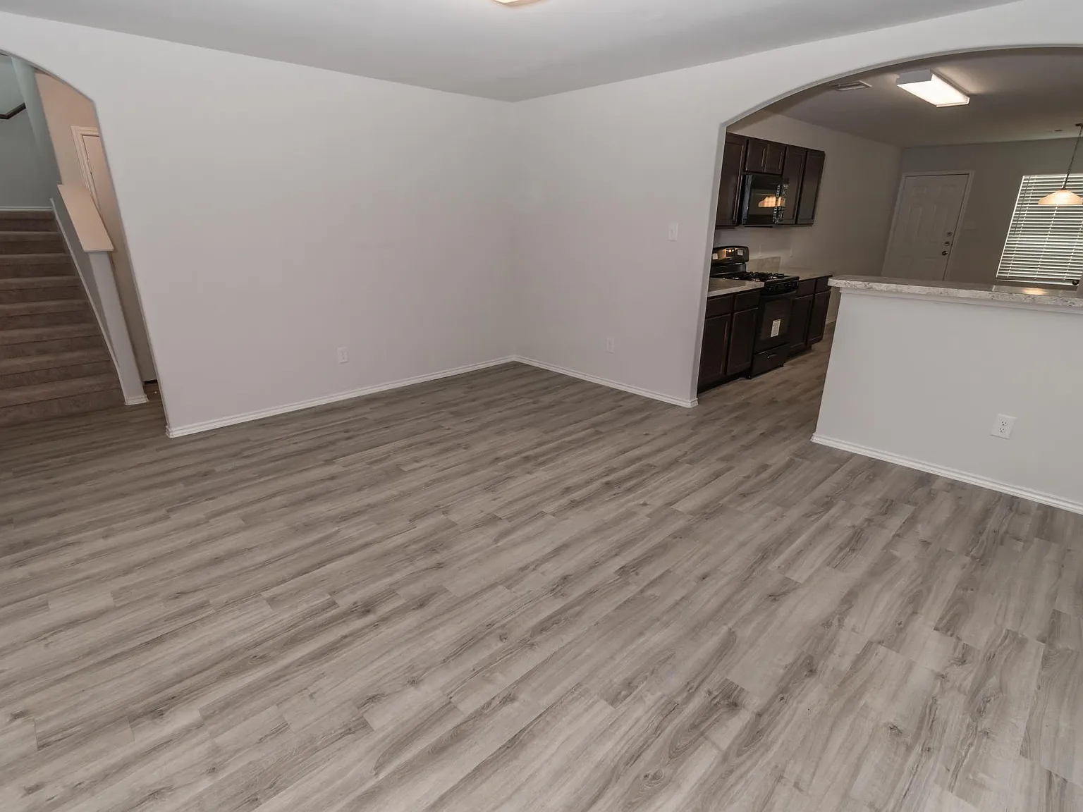 Lina Dr, Conroe — Photo 4