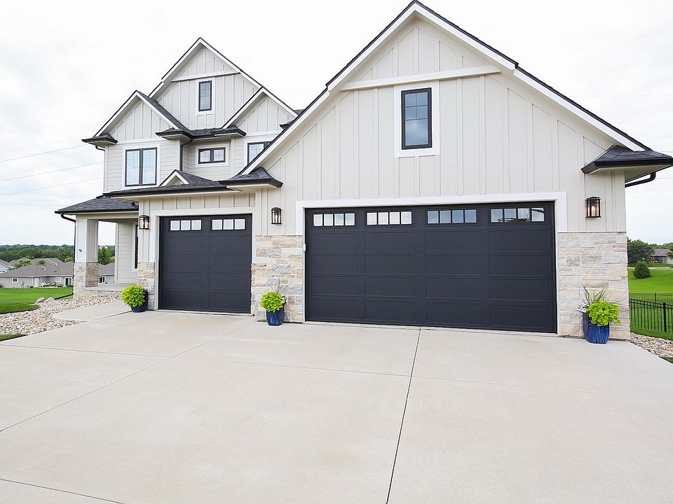 505 S Sassafras Cir, Sioux Falls, SD 57110 | MLS #22505876 | Zillow