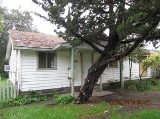 59 Shady Grove Ln, Redway, CA 95560