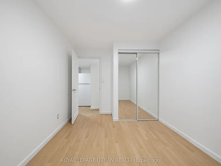 153 Craven Rd #BASEMENT — Photo 15