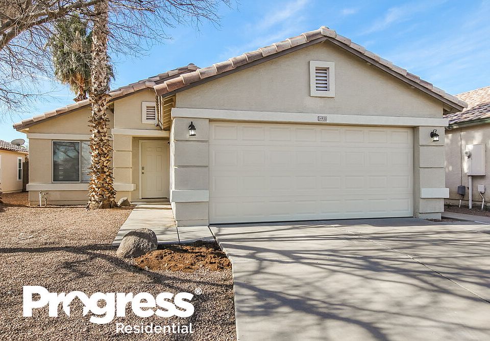 1st image of 14933 W Country Gables Dr
