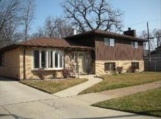 2120 W 118th St, Chicago, IL 60643