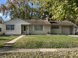 498 N Sycamore St, Hagerstown, IN 47346