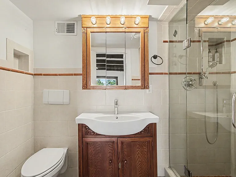 31 Shore Dr — Photo 20