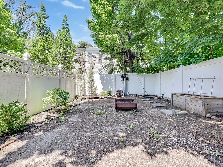 93 Pilling St #1 — Photo 16