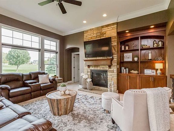 2nd image of 4128 Wynnewood Dr