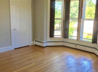 69 Franklin St #2, Bristol, RI 02809