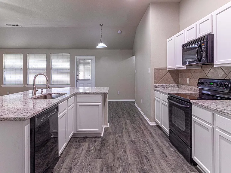 1306 Vireo Ct — Photo 7