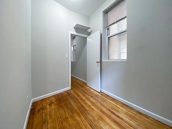 5th image of 34 1/2 Saint Marks Pl #A5