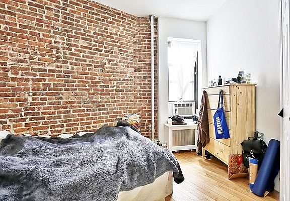 4th image of 333 E 13th St APT 5