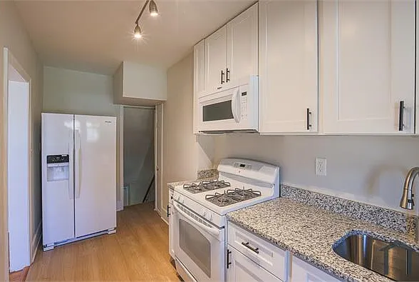 6426 Odonnell St — Photo 26