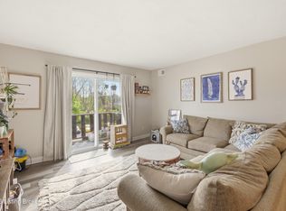 3506 Lodge Ln APT 326, Louisville, KY