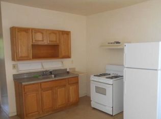 784 Maplewood Ave, Bridgeport, CT 06605