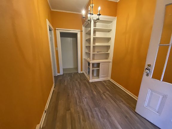 2nd image of 121 Lyons St #1