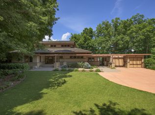 940 Smithtown Ter, Excelsior, MN 55331