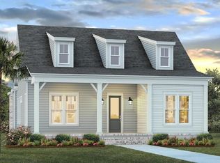 690 Blueway Ave, Summerville, SC 29486