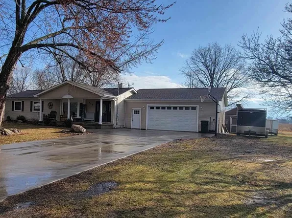 420 Elizabeth Dr, Owosso, MI 48867