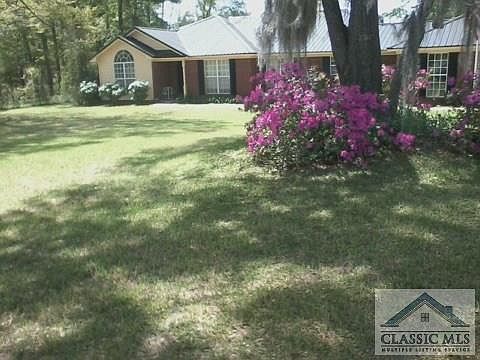 2nd image of 96 Shady Ln