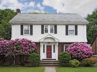 7 Rangeley Rd, Newton, MA 02465
