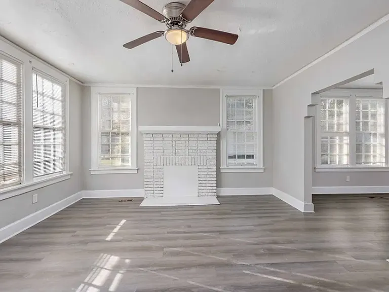 1103 Bryan Ave — Photo 12