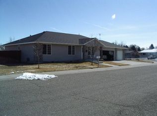 608 Maple St, Gooding, ID 83330