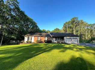 22 Watermill Way, Ridge, NY 11961