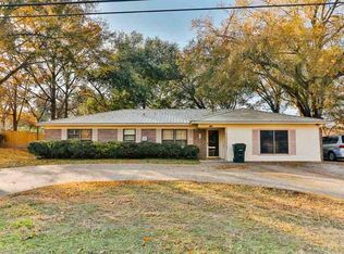 6125 Rhones Quarter Rd, Tyler, TX 75707