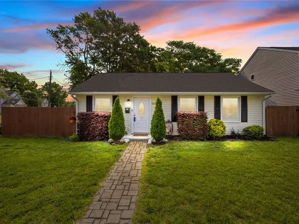 905 Spaulding Dr, Norfolk, VA 23513