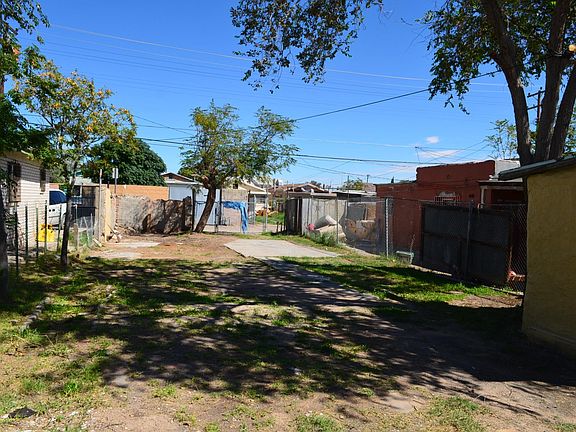 3rd image of 3421 Rivera Ave