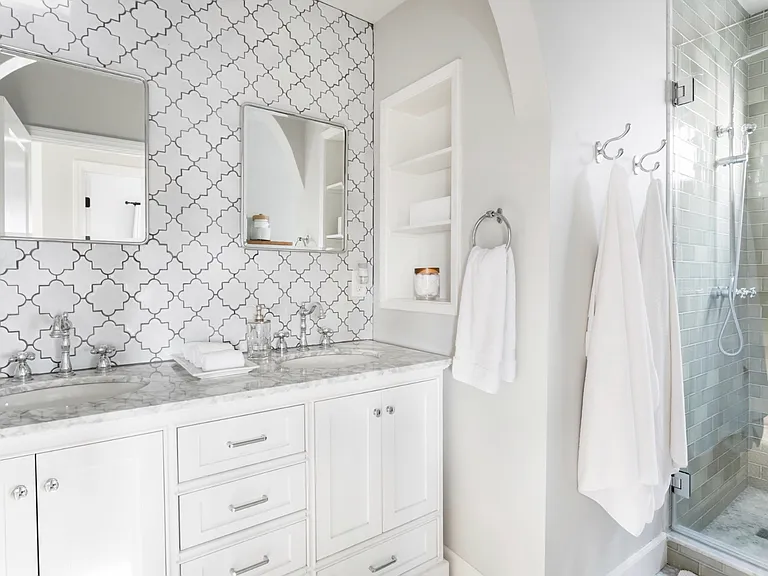 1070 N Rowan Ave #2 — Photo 8