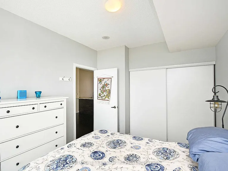 4070 Confederation Pkwy #3910 — Photo 15