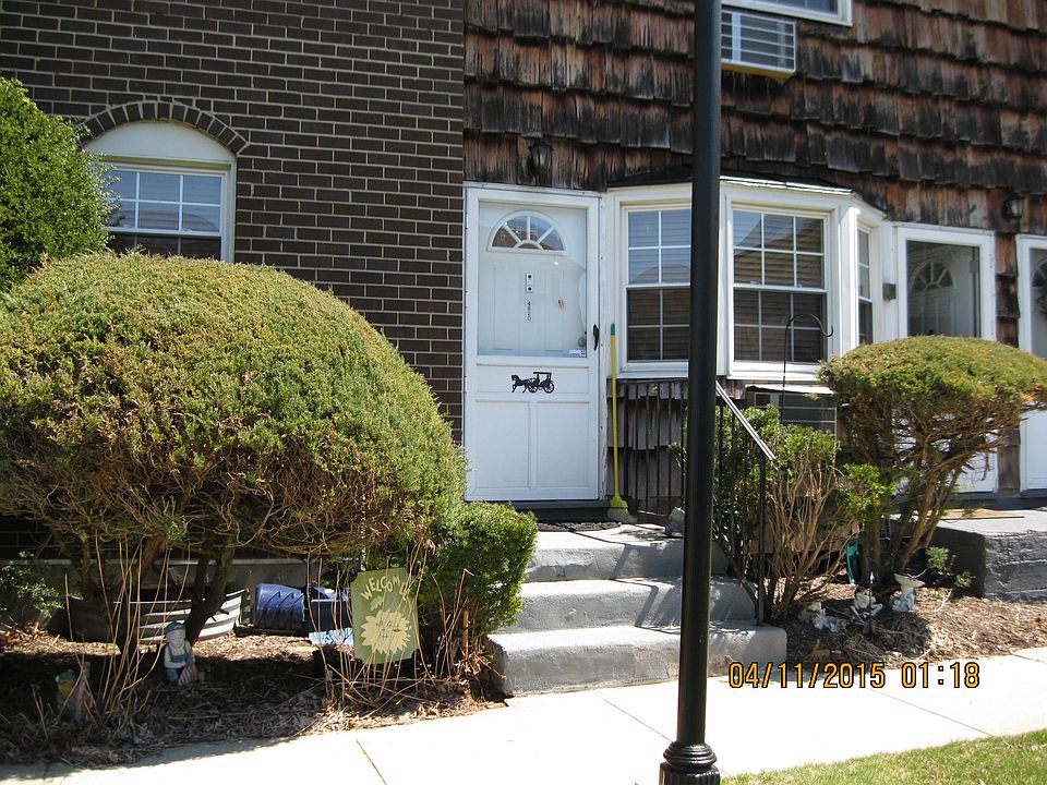 2nd image of 4820 Wilshire Lane