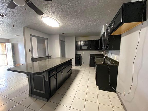 3rd image of 5508 Cypress Dr