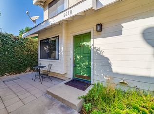 203 W Walnut Ave, Monrovia, CA 91016