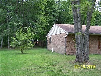 3rd image of 5732 Lindaway Dr