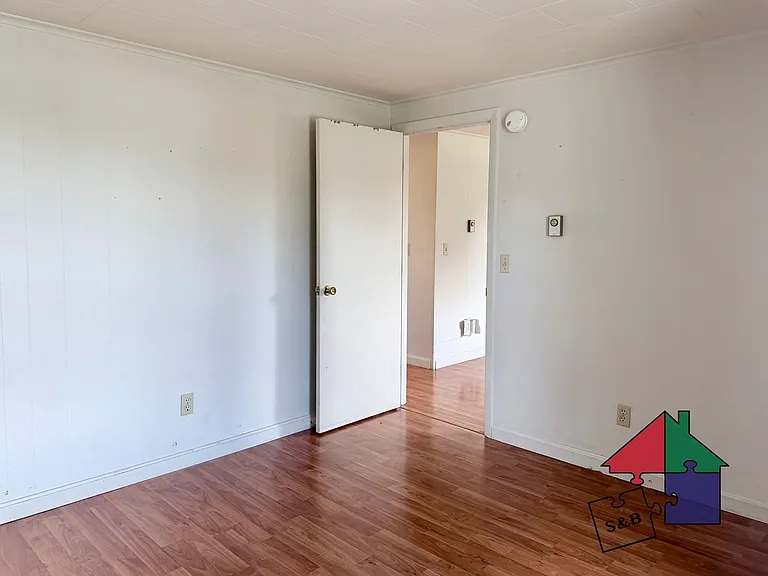 2 W Cobble Hill Rd — Photo 14
