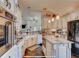 2204 Narrow Glen Pkwy, Austin, TX 78744