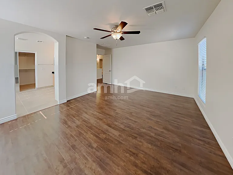 28402 N 25th Ave — Photo 11