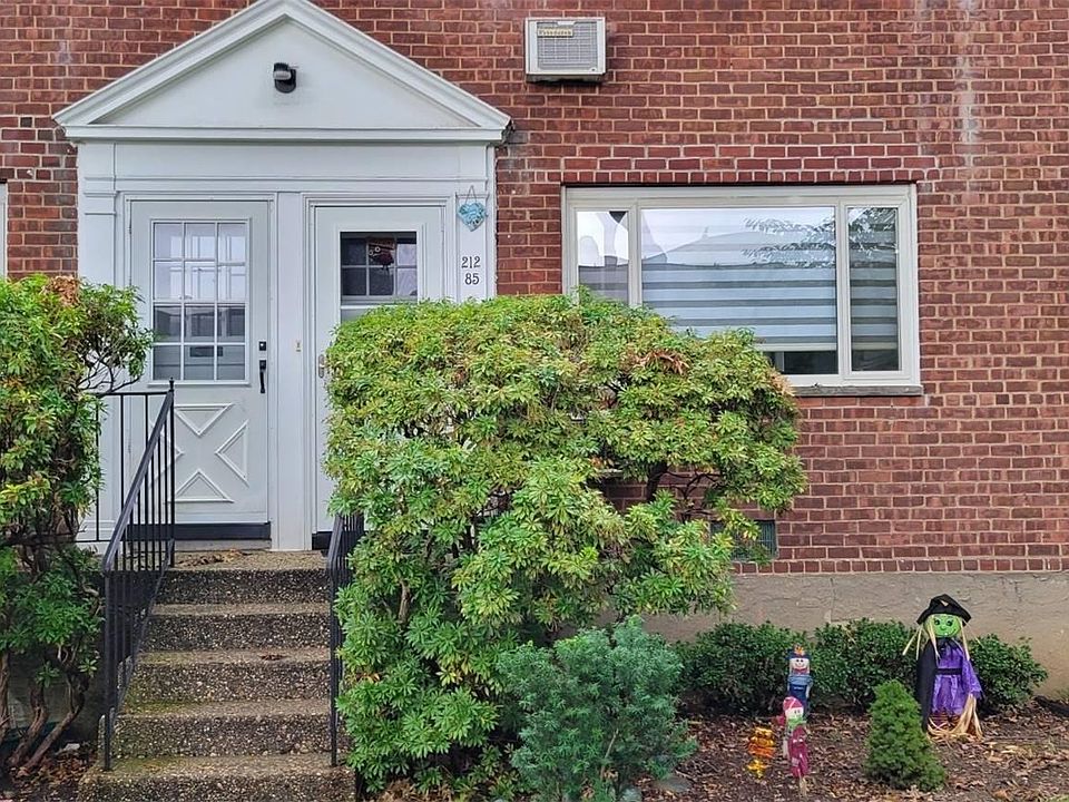 1st image of 212-85 16th Avenue #188