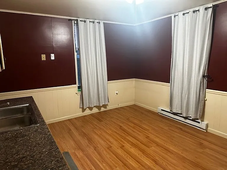 50 Lincoln Ave — Photo 10