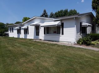 2948 Goldfinch St, Rochester Hills, MI 48309