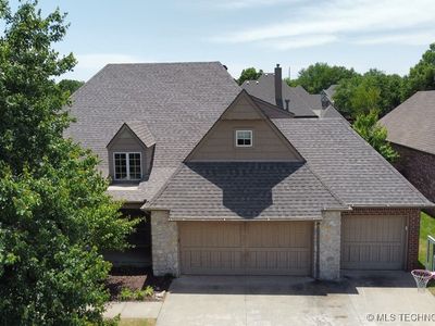 8806 E 110th St, Tulsa, OK, 74133